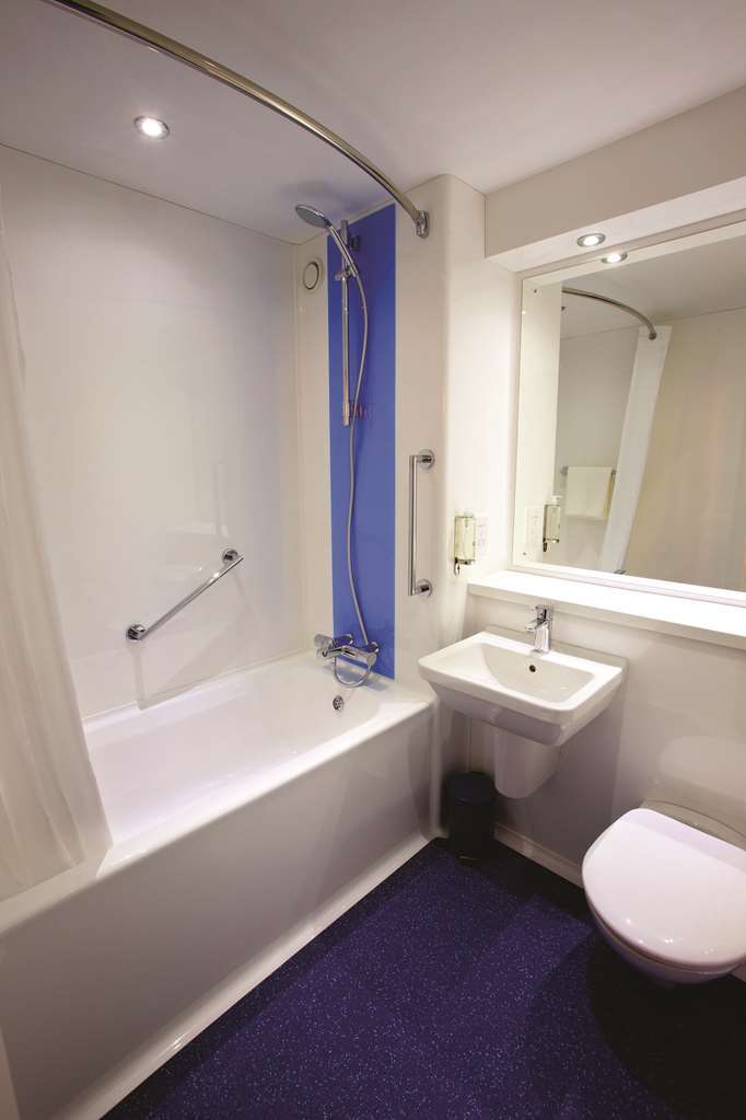 Travelodge Bedford Wyboston Zimmer foto