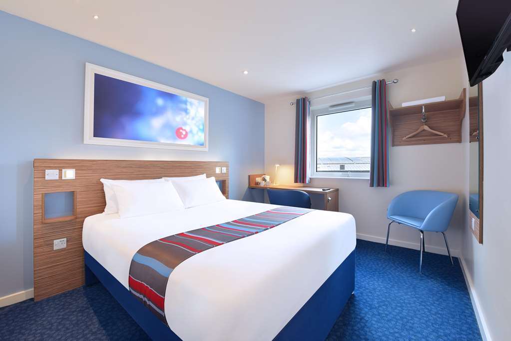 Travelodge Bedford Wyboston Zimmer foto